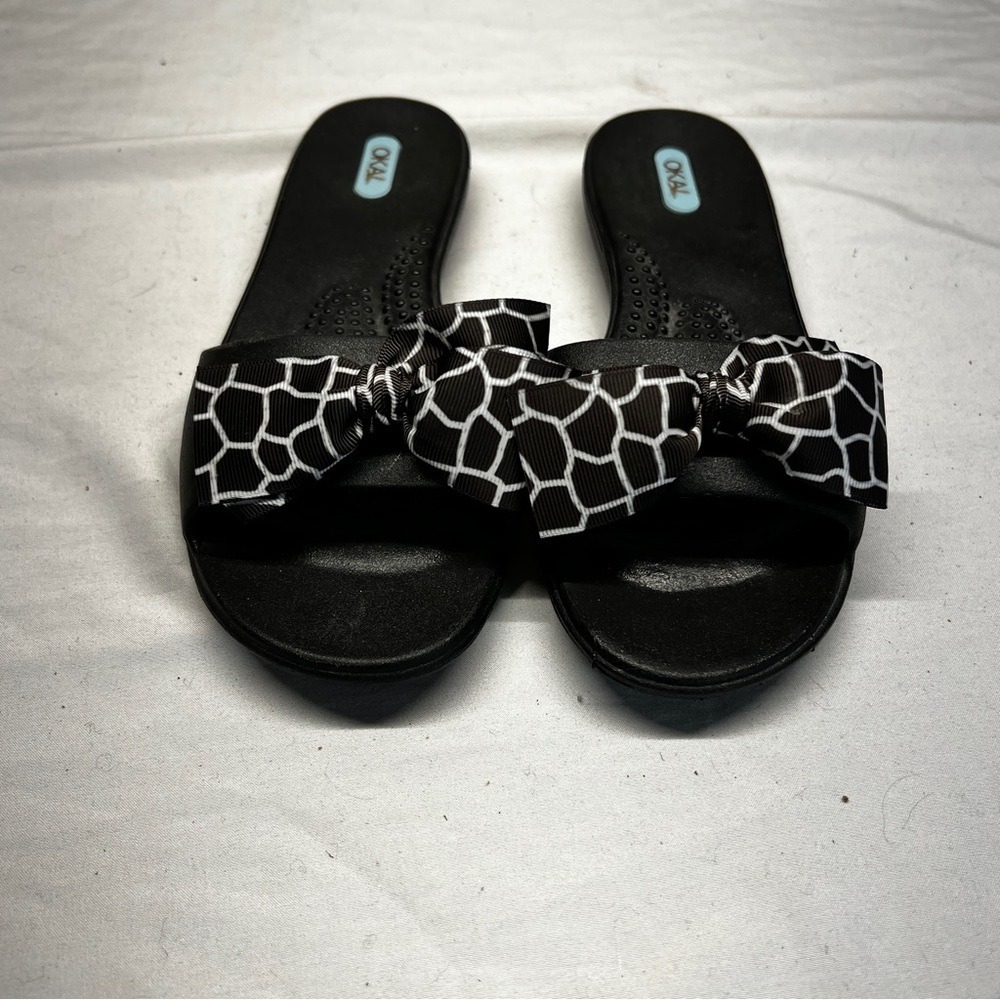 Oka B Womens Madison Slide Sandal Black Bow Medium USA
